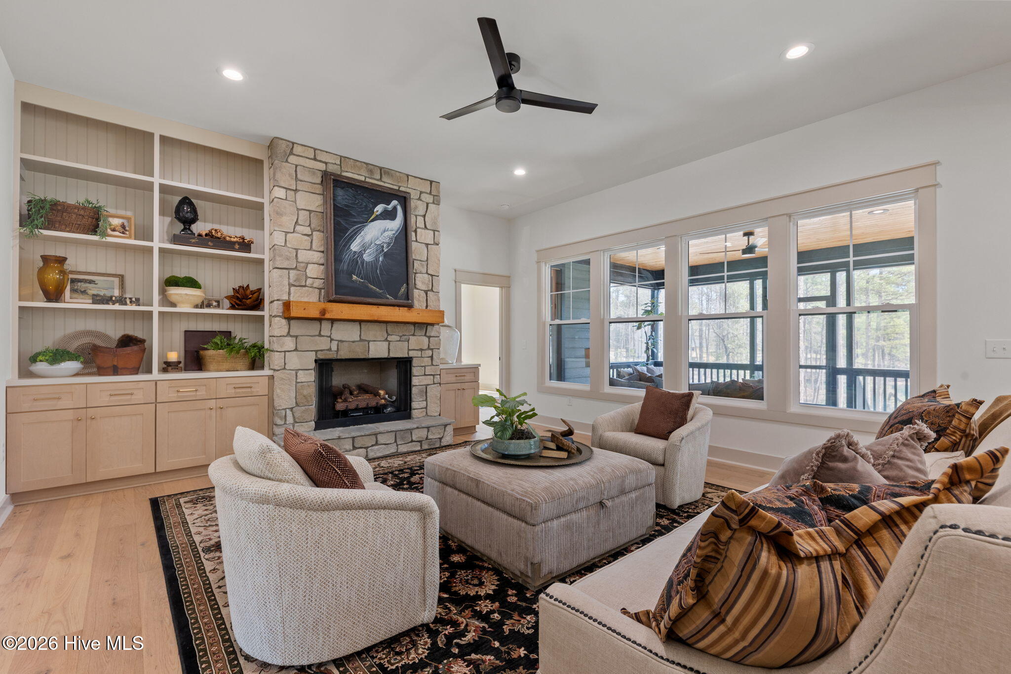 2841 Murdocksville Road West End, NC 27376 - Photo 25 of 68 Living Room
