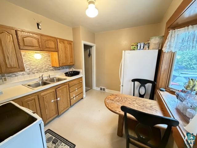 2029 Anderson Road Duluth, MN 55811 - Photo 4 of 21