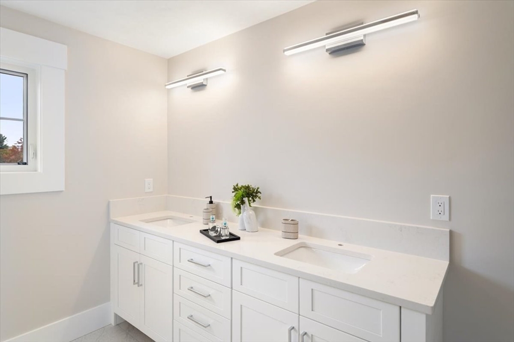 16 Arlington Road Natick, MA 01760 - Photo 33 of 40