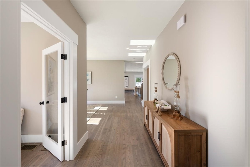 16 Arlington Road Natick, MA 01760 - Photo 7 of 40