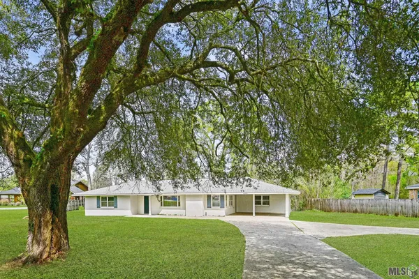 $295,000 | 42204 Weber City Road, Gonzales, LA 70737