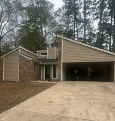 $2,200 | 431 Evergreen Drive, Huntsville, TX 77340