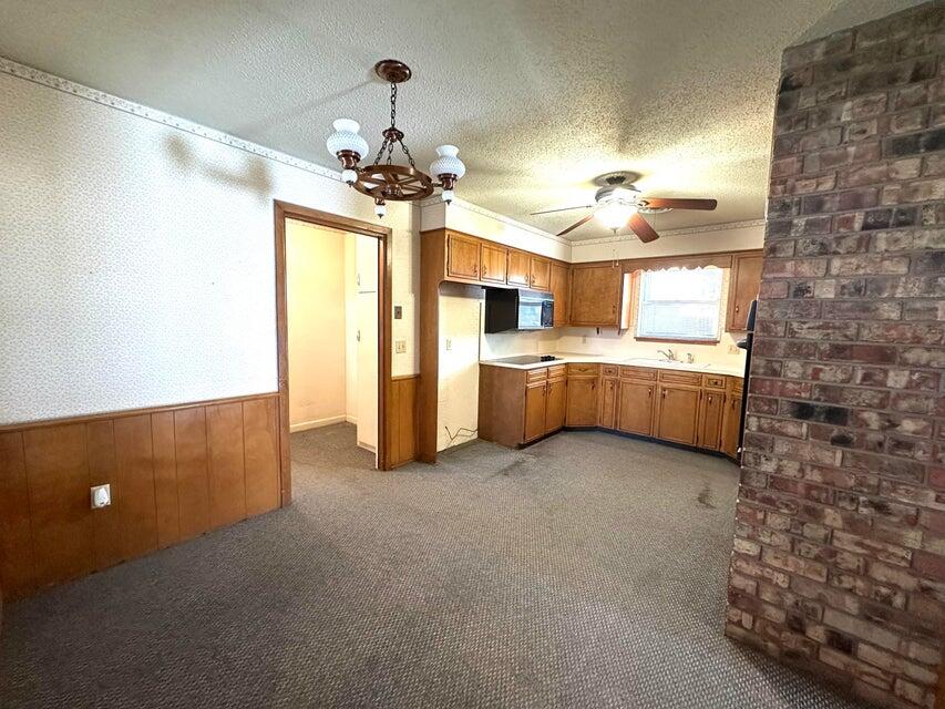1812 Floydada Plainview, TX 79072 - Photo 8 of 27 8