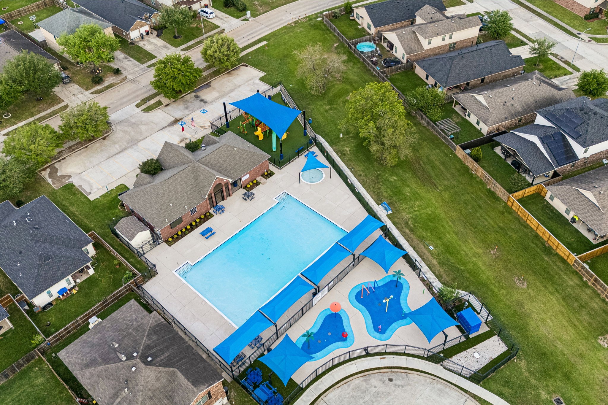 1910 Wagon Boss Road Houston, TX 77049 - Photo 19 of 22