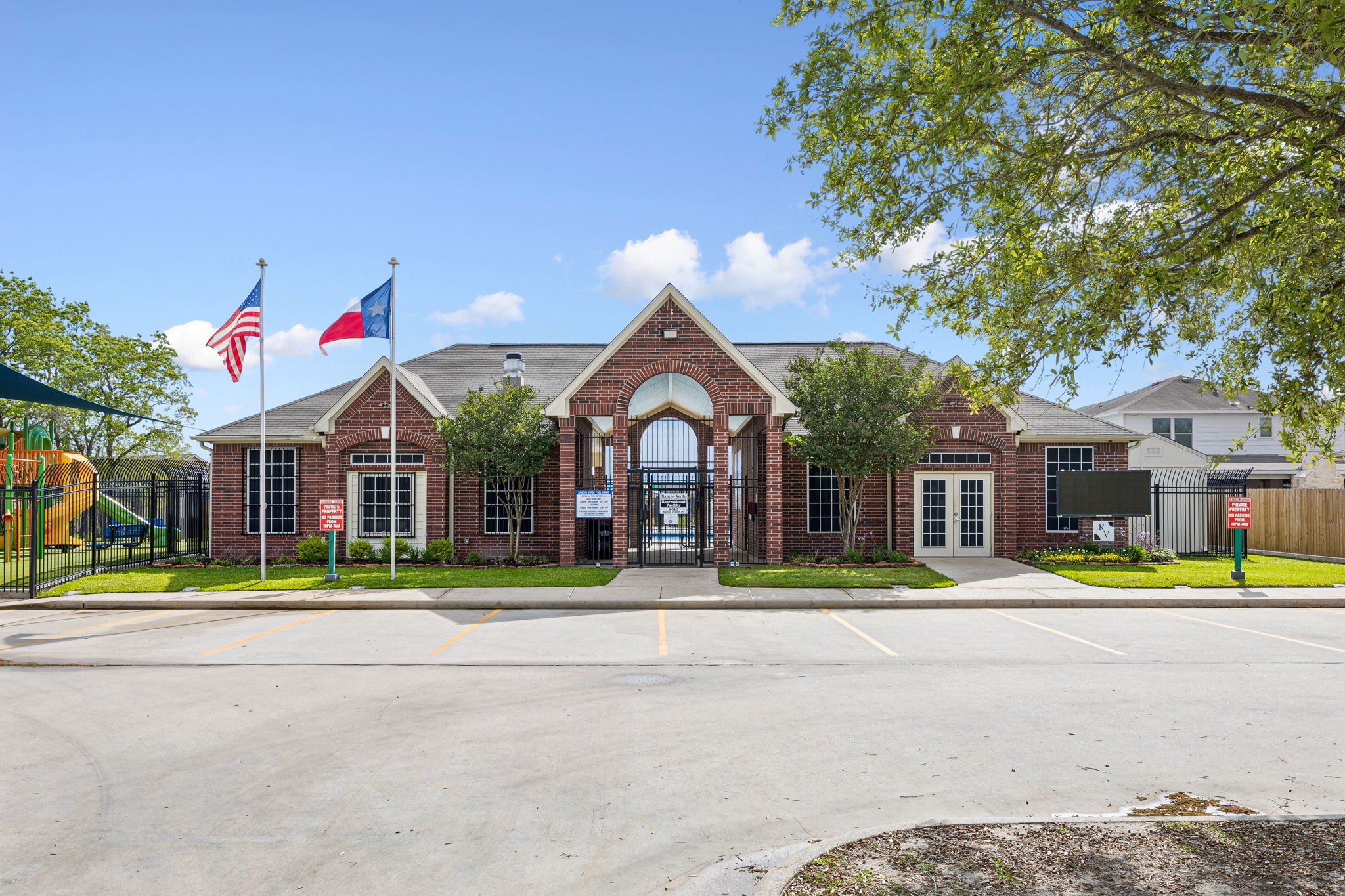 1910 Wagon Boss Road Houston, TX 77049 - Photo 20 of 22