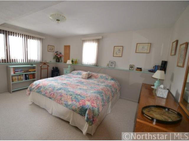10111 Colorado Road Bloomington, MN 55438 - Photo 11 of 18