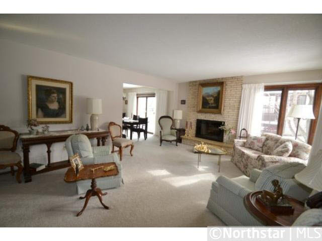 10111 Colorado Road Bloomington, MN 55438 - Photo 2 of 18