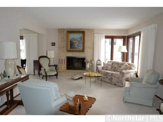 10111 Colorado Road Bloomington, MN 55438 - Photo 3 of 18