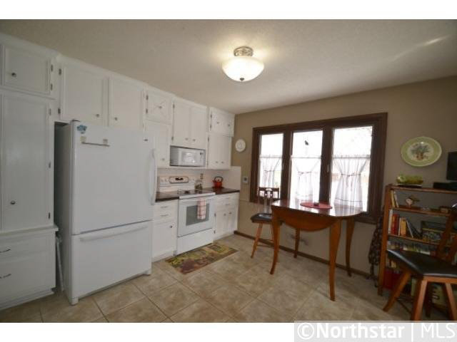 10111 Colorado Road Bloomington, MN 55438 - Photo 9 of 18