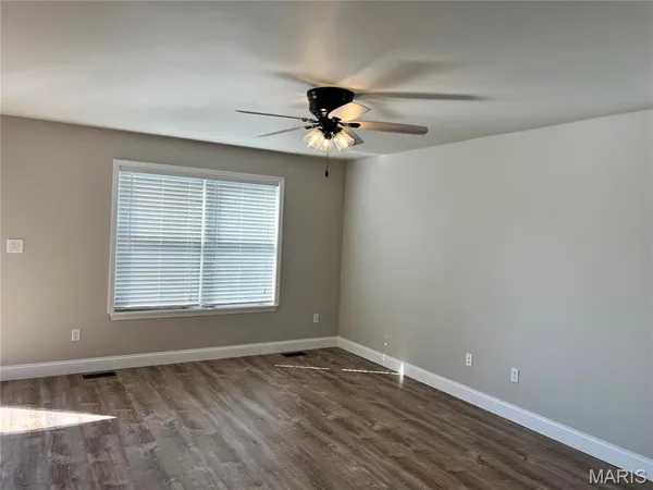 $2,200 | 239 Tyndale Drive, O'Fallon, MO 63366