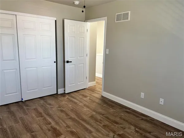 $2,200 | 239 Tyndale Drive, O'Fallon, MO 63366