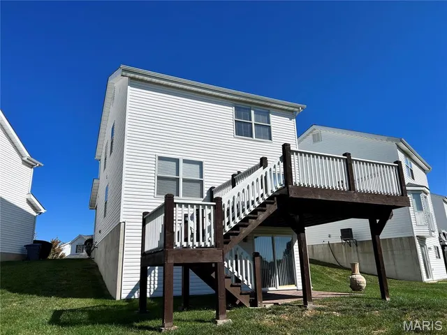 $2,300 | 239 Tyndale Drive, O'Fallon, MO 63366