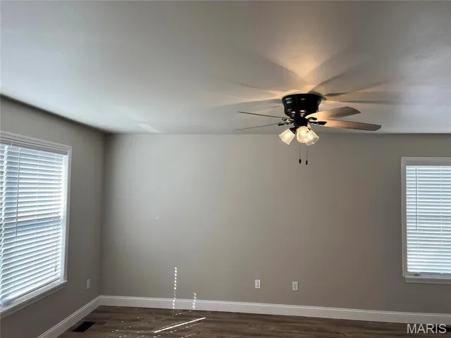 $2,300 | 239 Tyndale Drive, O'Fallon, MO 63366