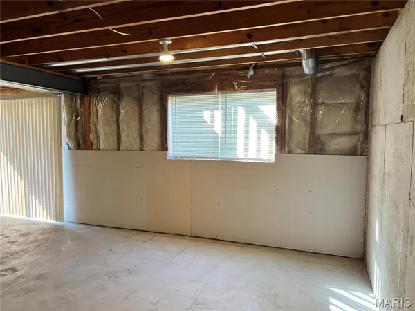 $2,200 | 239 Tyndale Drive, O'Fallon, MO 63366