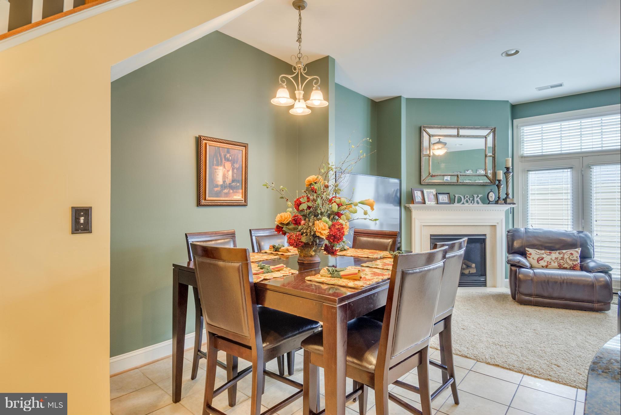 9164 Ribbon Falls Loop Bristow, VA 20136 - Photo 8 of 30 Dining Room