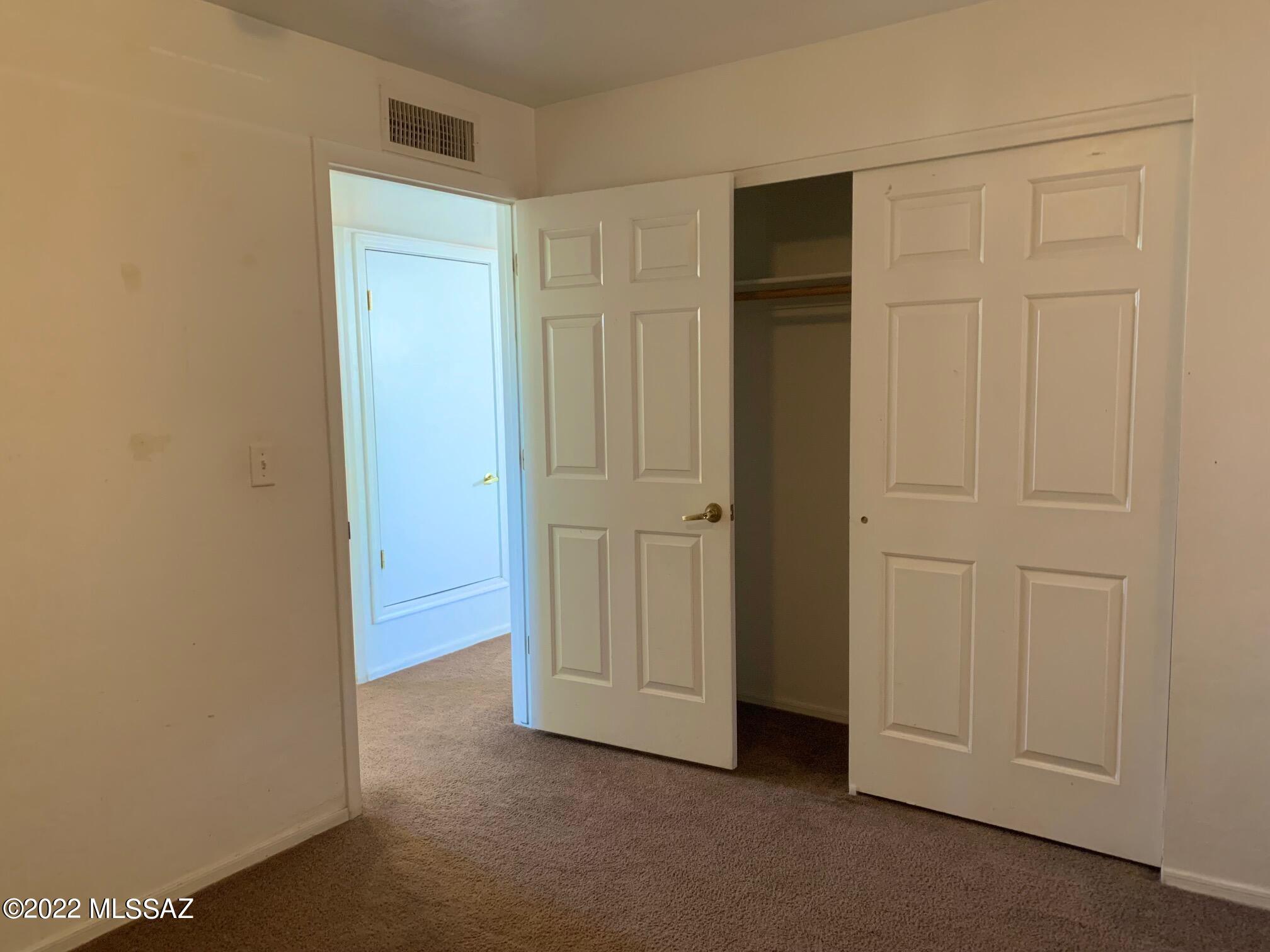 350 North Silverbell Road, Unit 79 Tucson, AZ 85745 - Photo 10 of 44 Gallery Image 10