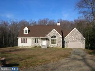 37 Streeker Road Wrightstown, NJ 08562 - Photo 1 of 6 Gallery Image 1