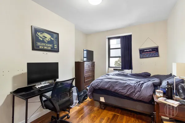 $9,500 | 513 3rd Avenue, Unit 3 | Murray Hill