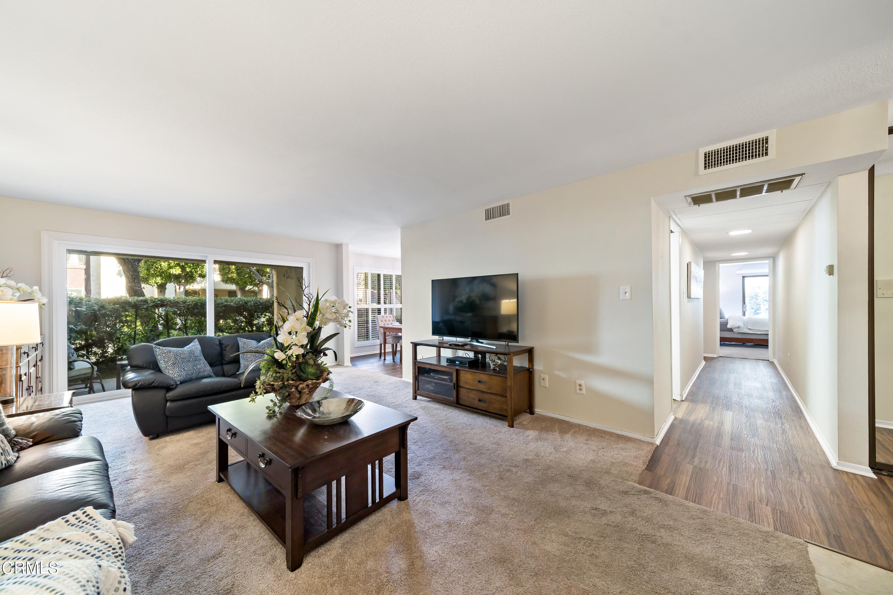 535 West Duarte Road, Unit 7 Arcadia, CA 91007 - Photo 4 of 22 DSC04146