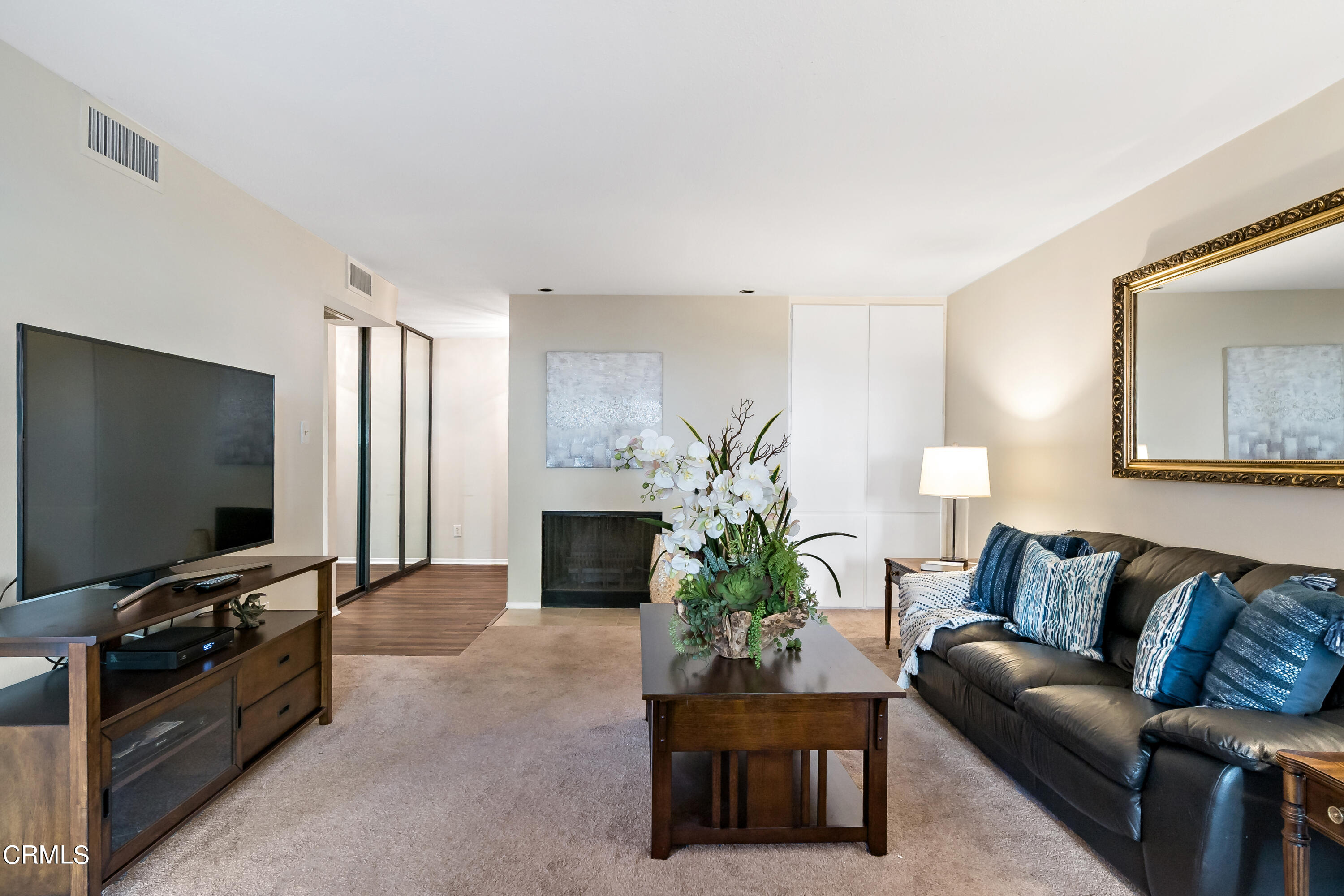 535 West Duarte Road, Unit 7 Arcadia, CA 91007 - Photo 5 of 22 DSC04141