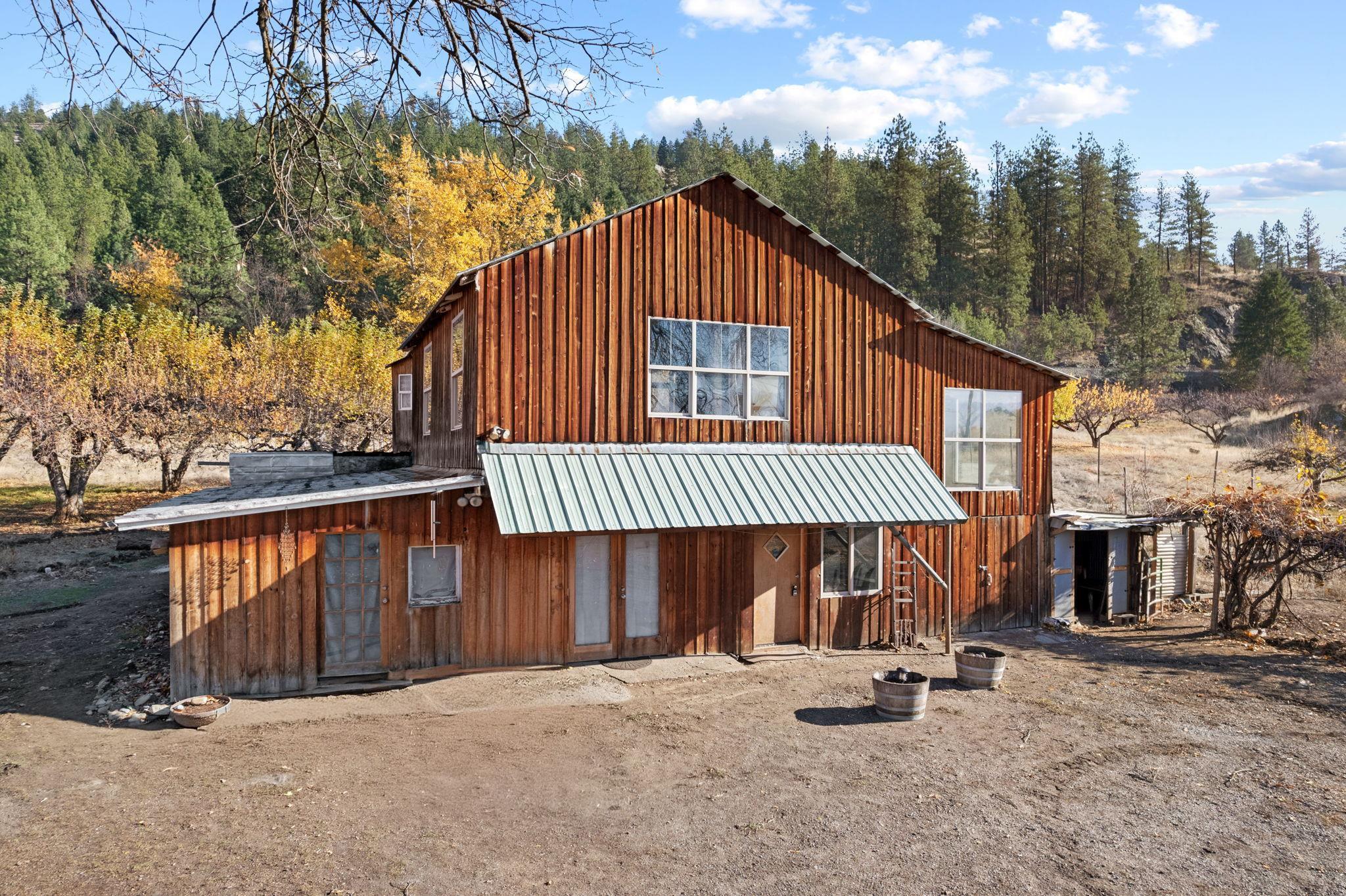 1306 Peachcrest Road Kettle Falls, WA 99141 - Photo 6 of 39 Gallery Image 6