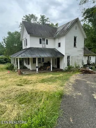 $245,500 | 1026 Ruritan Road, Harriman, TN 37748
