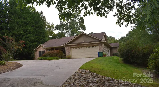 $795,000 | 5 Kari Circle, Candler, NC 28715