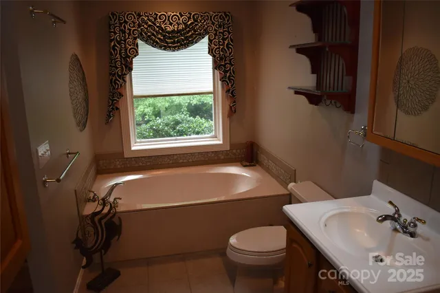 $795,000 | 5 Kari Circle, Candler, NC 28715