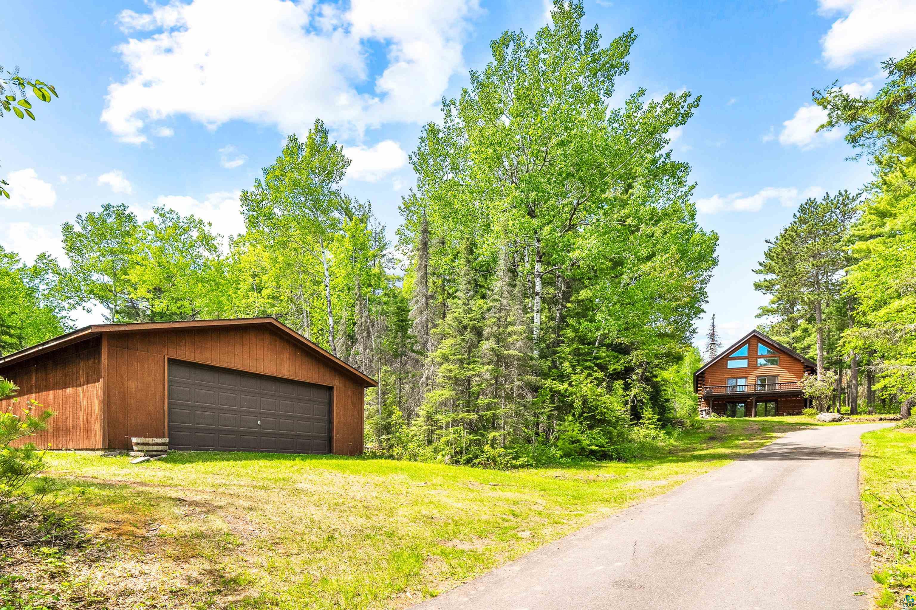 1967 Old North Shore Road Duluth, MN 55804 - Photo 3 of 39