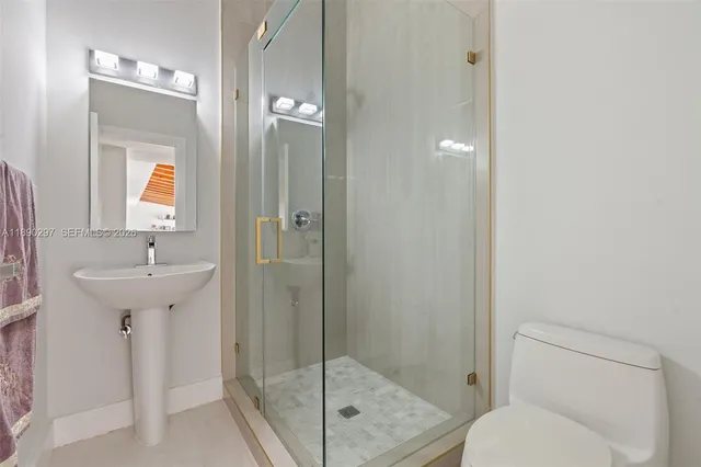 $1,900,000 | 11811 Southwest 82nd Road, Miami, FL 33156