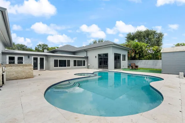 $1,900,000 | 11811 Southwest 82nd Road, Miami, FL 33156