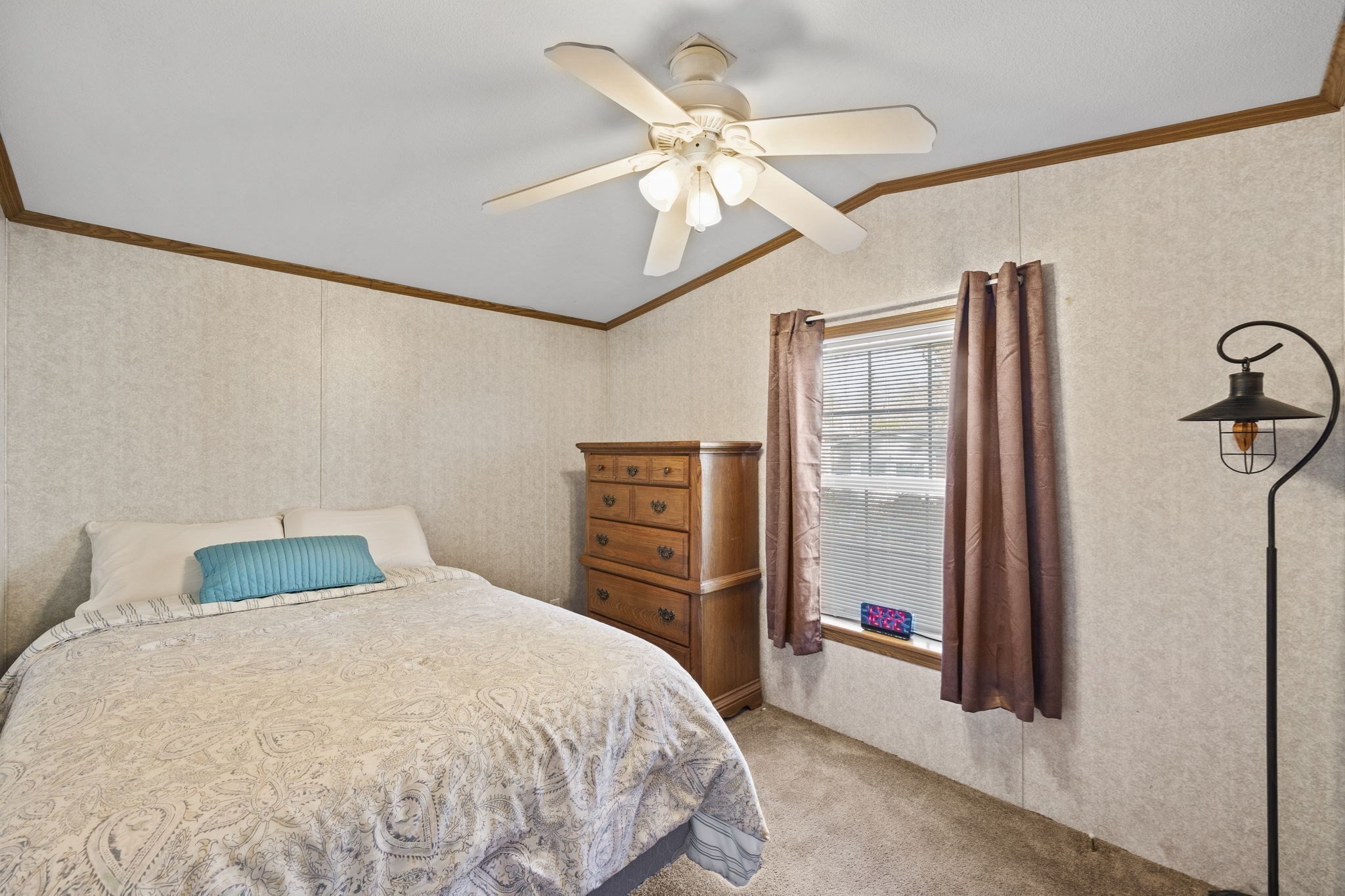 9 Chesapeake Road Holbrook, MA 02343 - Photo 4 of 18 Gallery Image 4