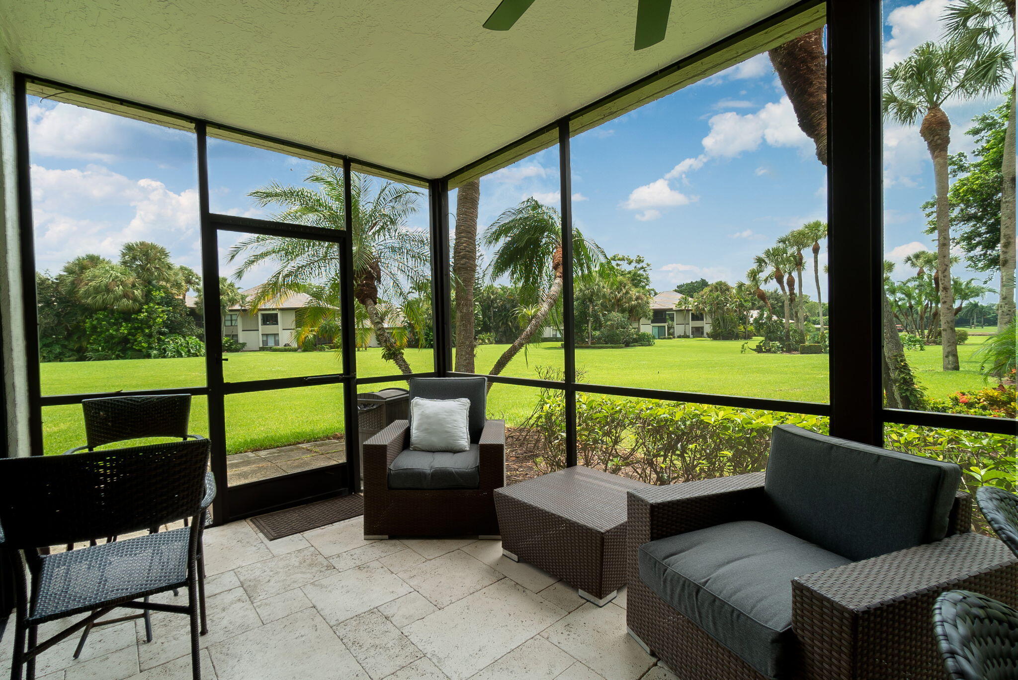 13244 Polo Club Road, Unit C106 Wellington, FL 33414 - Photo 13 of 40 28-web-or-mls-DSC03016-Enhanced-NR-Edit