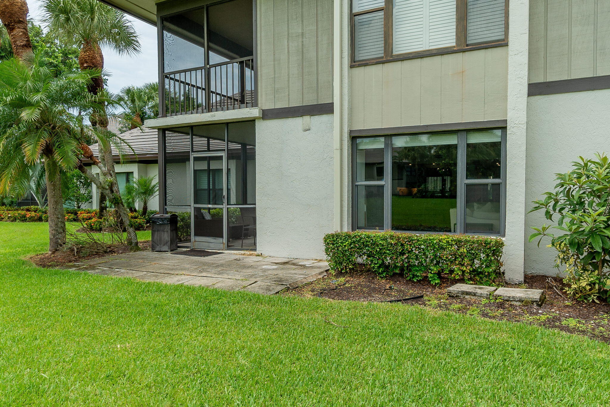13244 Polo Club Road, Unit C106 Wellington, FL 33414 - Photo 39 of 40 31-web-or-mls-DSC03026