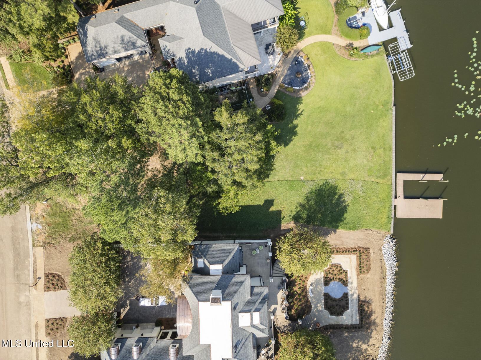 143 Overlook Pointe Drive Ridgeland, MS 39157 - Photo 1 of 15 143 Overlook Pte Waterfront Lot