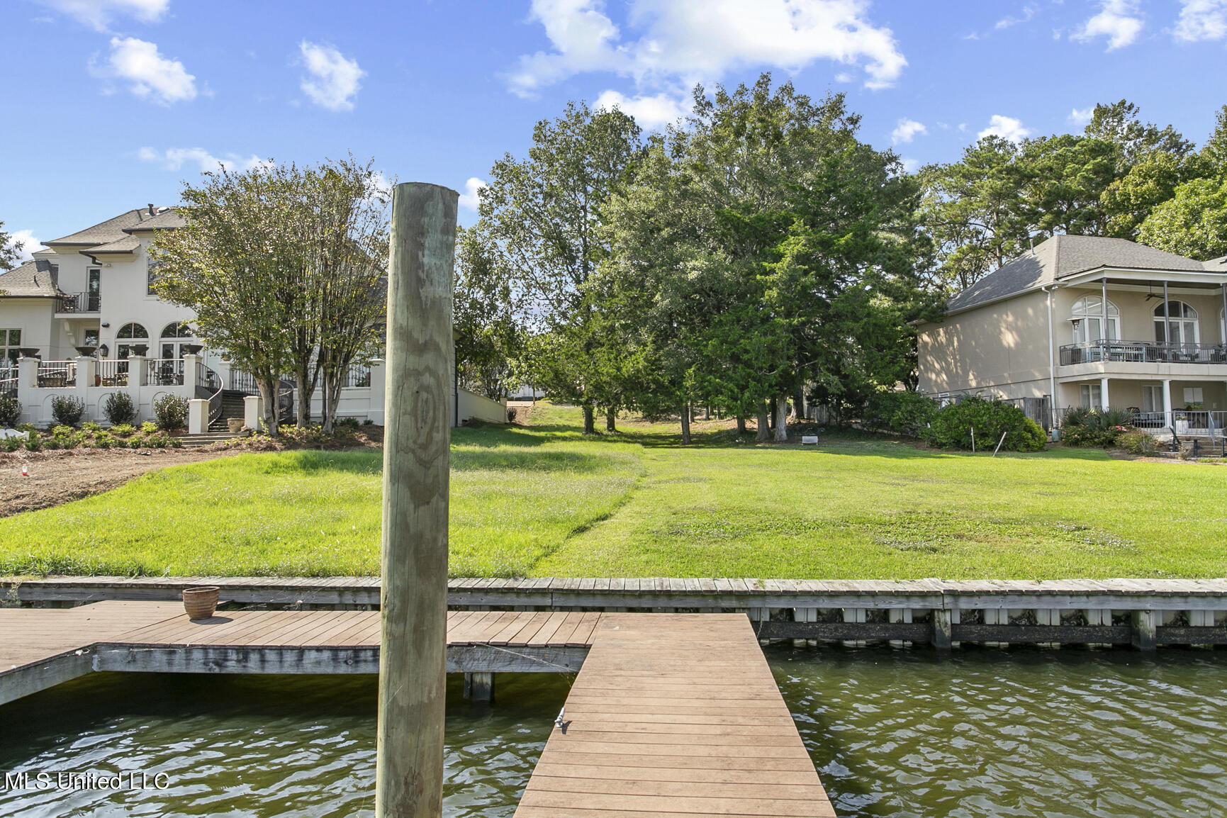 143 Overlook Pointe Drive Ridgeland, MS 39157 - Photo 12 of 15 Views from Dock