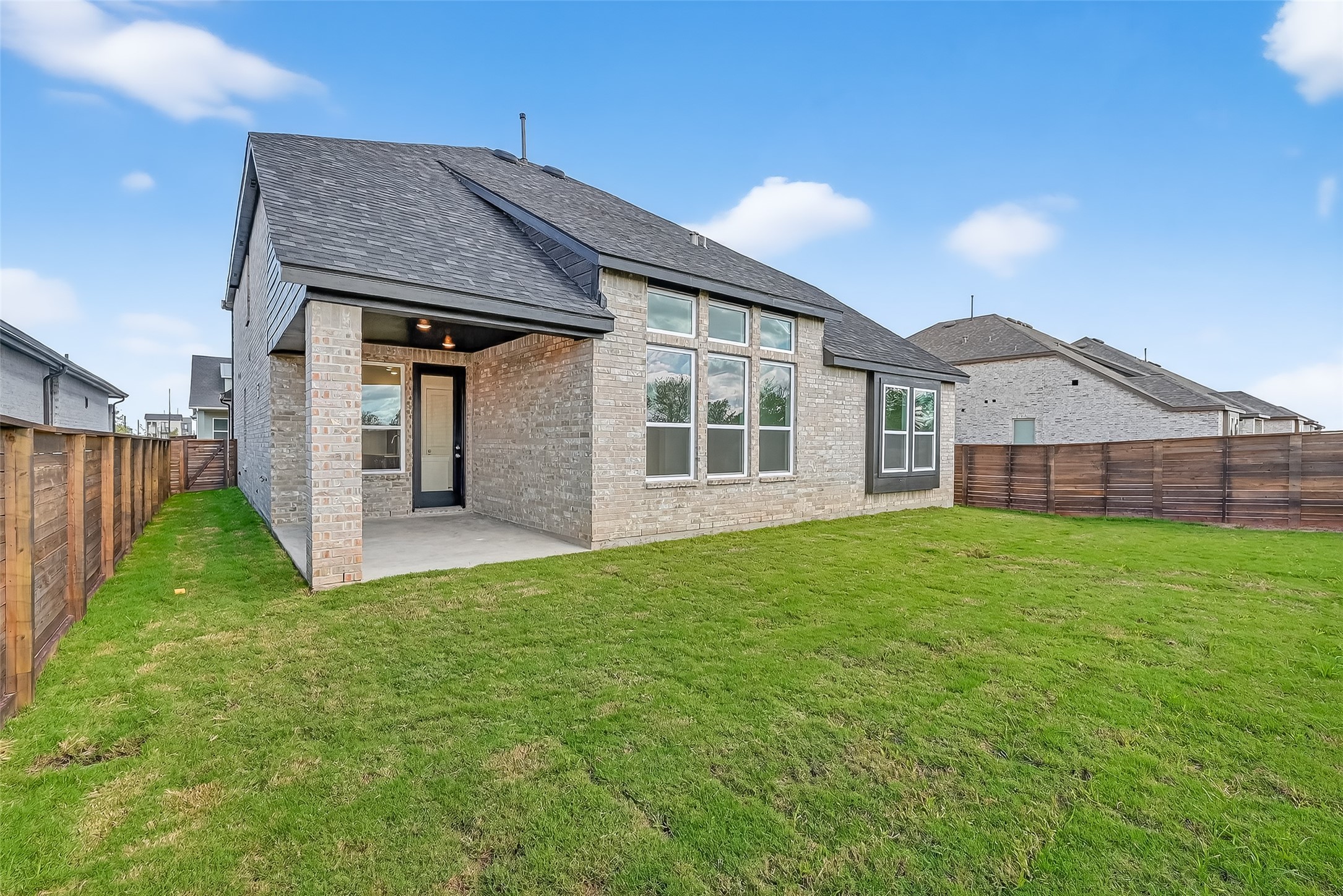 3222 Kindred Way Richmond, TX 77406 - Photo 48 of 50 a view of a house with backyard and garden