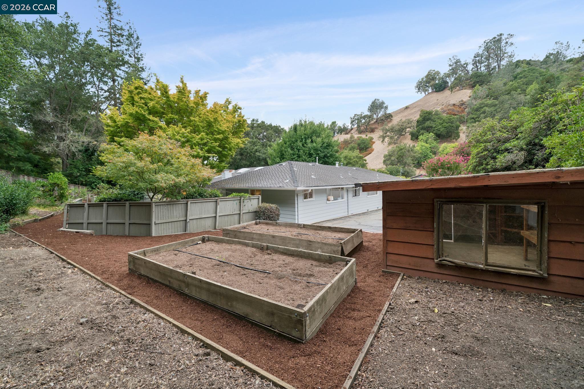 1196 Monticello Road Lafayette, CA 94549 - Photo 55 of 58 Gallery Image 55