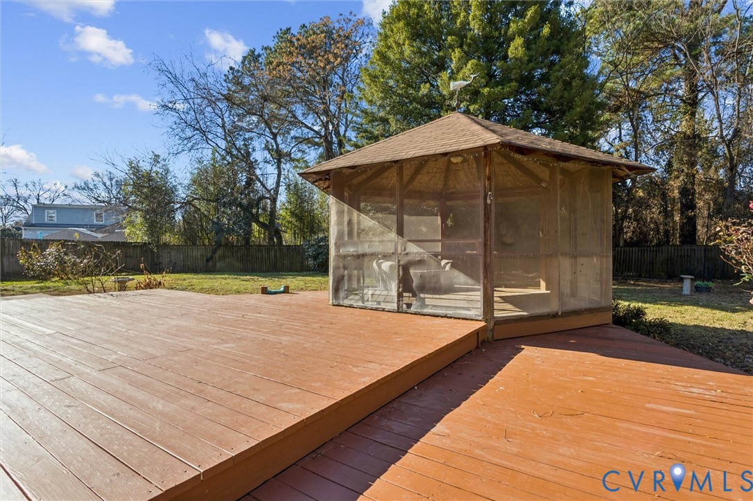 4 Michele Drive Hampton, VA 23669 - Photo 29 of 36 a view of a outdoor space