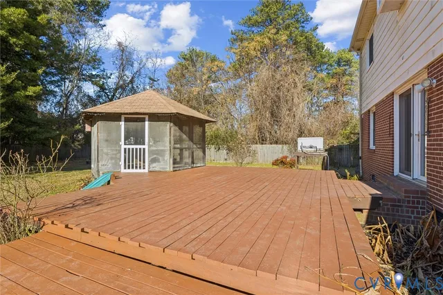 $340,000 | 4 Michele Drive, Hampton, VA 23669