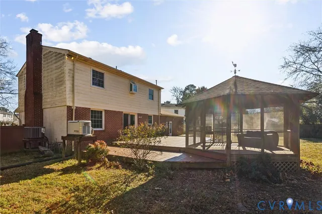 $340,000 | 4 Michele Drive, Hampton, VA 23669