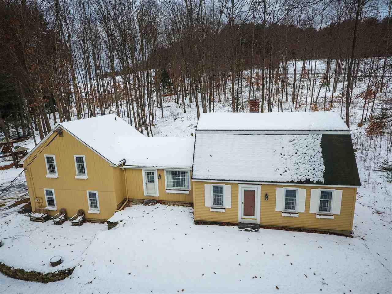 635 Dolly Road Hopkinton, NH 03229 - Photo 3 of 37