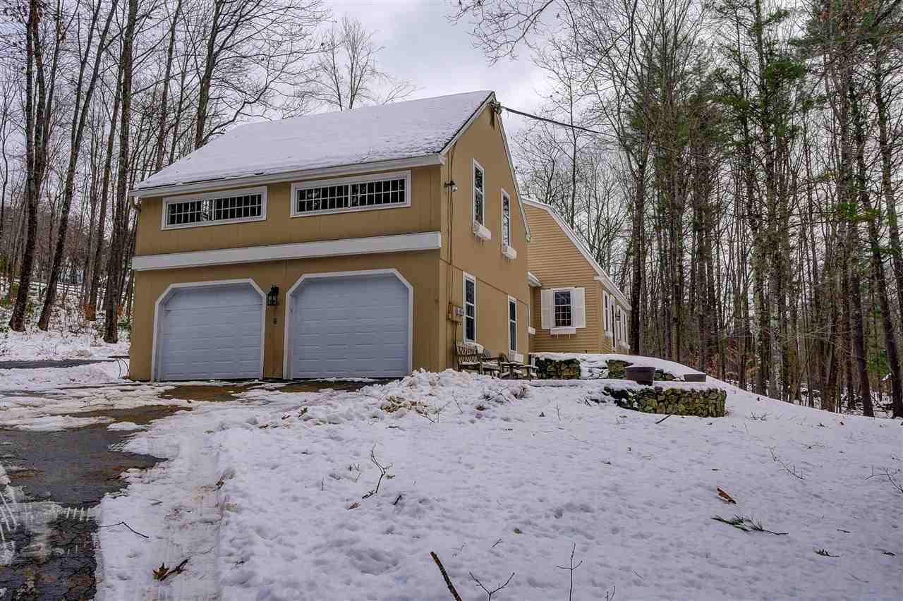 635 Dolly Road Hopkinton, NH 03229 - Photo 4 of 37