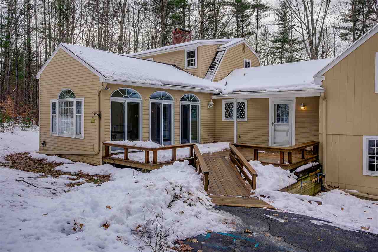 635 Dolly Road Hopkinton, NH 03229 - Photo 7 of 37
