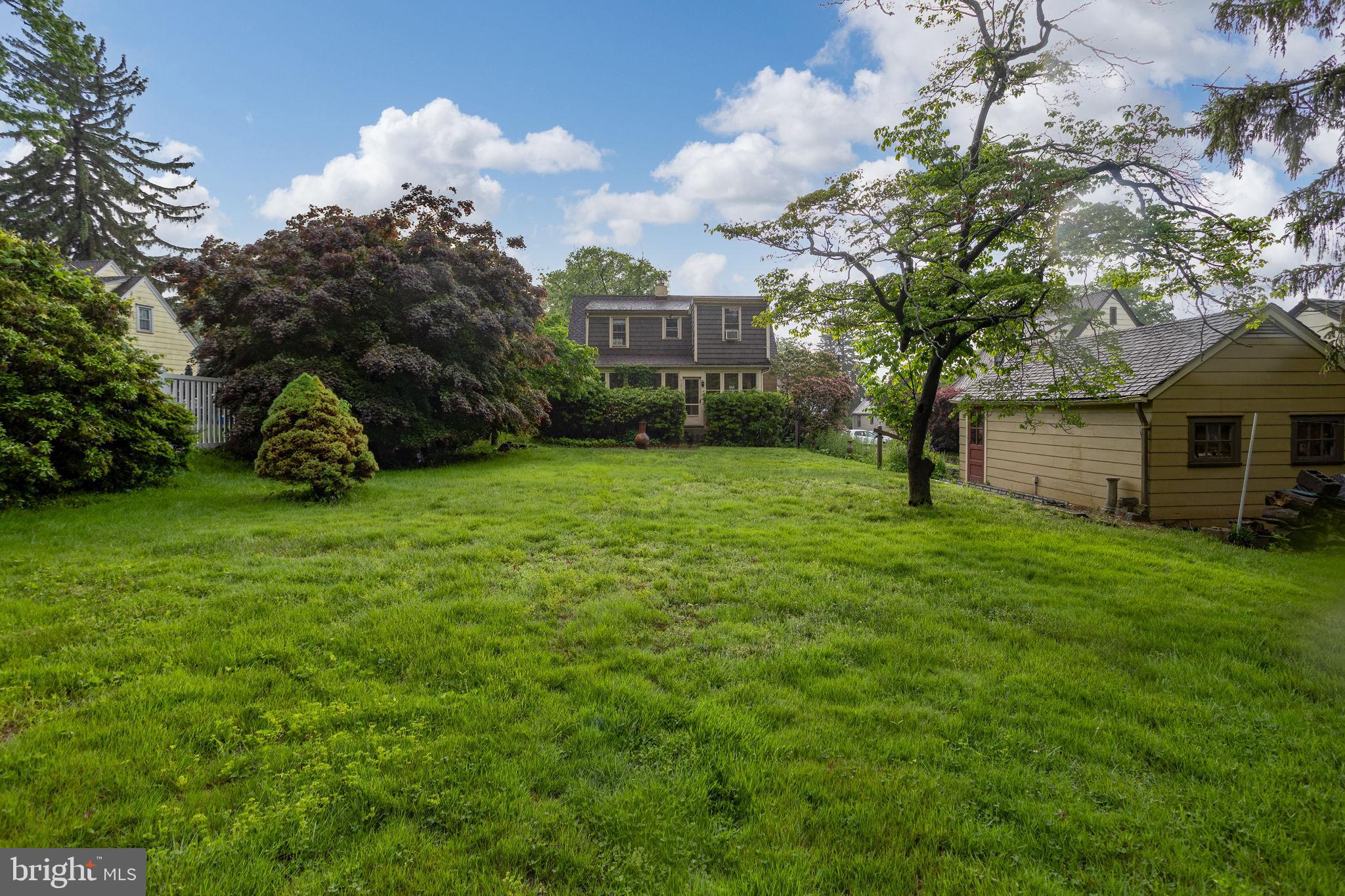 10 Pershing Avenue Ewing, NJ 08618 - Photo 20 of 24 a view of a house with a backyard