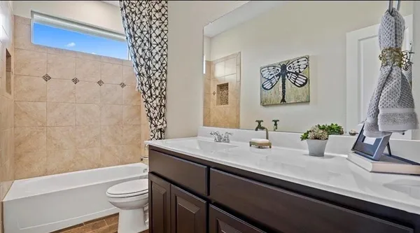 $419,500 | 3207 Camden Creek Drive, Krum, TX 76249