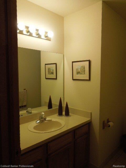 2251 Crystal Drive Rochester, MI 48309 - Photo 11 of 27 Powder Rm