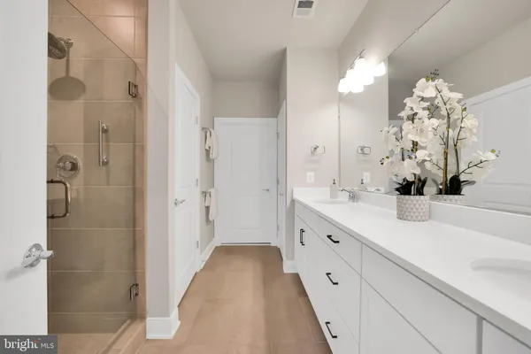 $1,000,000 | 8069 Jennys Way, Unit 29, Fulton, MD 20759