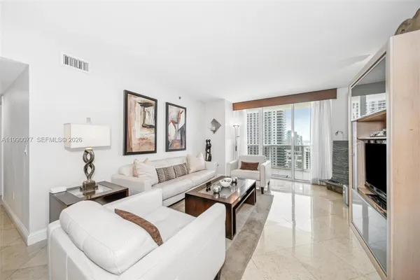 $6,700 | 1830 South Ocean Drive, Unit 3111, Hallandale Beach, FL 33009