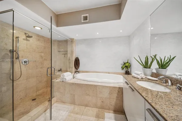 $6,700 | 1830 South Ocean Drive, Unit 3111, Hallandale Beach, FL 33009